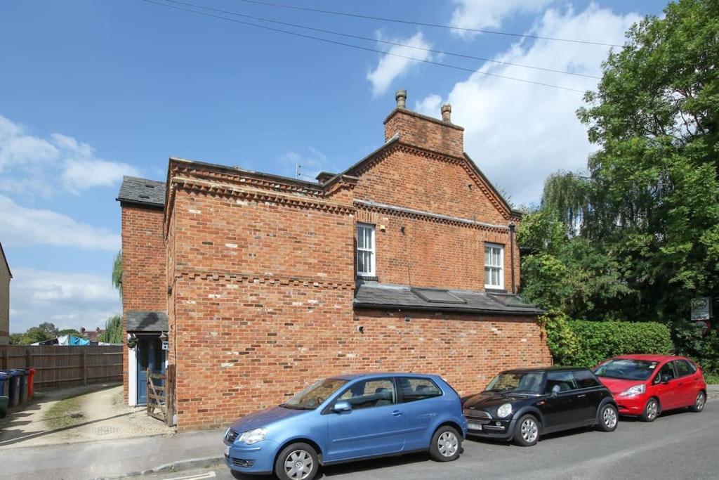 Apartment Flat 2, 158 Abingdon Road